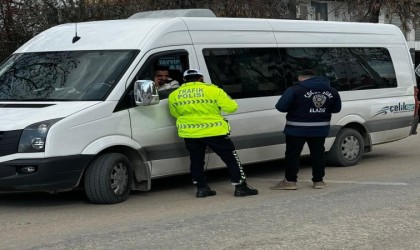 Elazığda okul önü denetimleri sürüyor