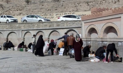 Erzincanlılar ekşisu ile iftar açıyor