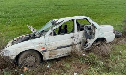 Hurdaya dönen araçtan sağ çıktı