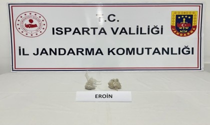 Ispartada uyuşturucu operasyonunda 2 kişi tutuklandı