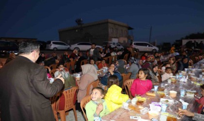 Kırsaldaki vatandaşlar iftarda bir araya geldi