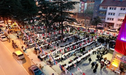 MHP Söğütte vatandaşları iftarda buluşturdu