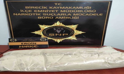 Şanlıurfada 3 kilo 100 gram eroin ele geçirildi