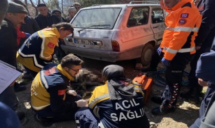 Tekerin arkasına taş koymak isterken aracın hareket etmesiyle sıkışan genç hayatını kaybetti