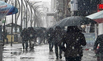 Yüksekovada yoğun kar yağışı