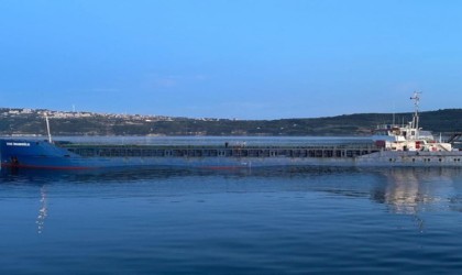 Çanakkale Boğazından geçen genel kargo gemisi makine arızası yaptı