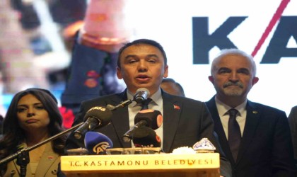 Kastamonu Belediyesinde devir teslim töreni gerçekleştirildi