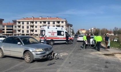 Kaza yapan otomobil elma bahçesine uçtu: 1 yaralı