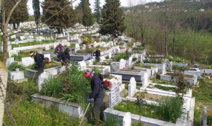 Orduda şehitlik ve mezarlıklarda bayram temizliği