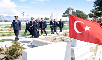 Polis teşkilatının 179. yılı Erzincanda kutlandı