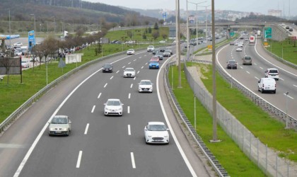 Tatilcilerin dönüş yolculuğu başladı