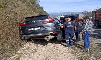 Tokatta çekici ile otomobil çarpıştı: 1 yaralı