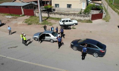 Aksaray polisi şok uygulamalarla denetimde