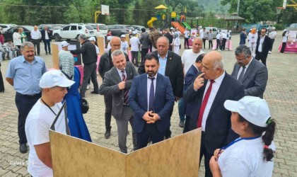 Alaplı Mollabey Ortaokulunda Tubitak Bilim Fuarı