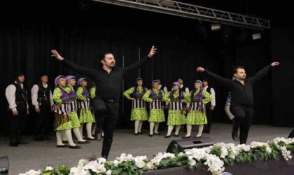 Avrasya Üniversitesinde 19 Mayıs kutlamaları Kostak Ali Zeybeği, horon ve kolbastı ile başladı