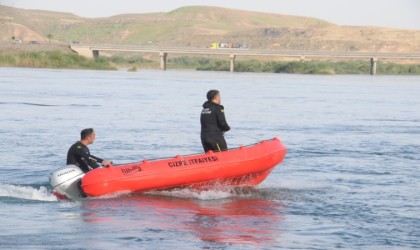 Dicle Nehrinde bir kişinin kaybolduğu iddiası üzerine arama çalışması başlatıldı