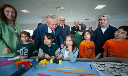 EBYÜde “İlk Okuma ve Yazma Materyal Sergisi” düzenlendi