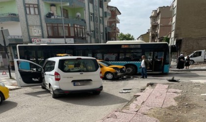 Elazığda trafik kazası: 1 yaralı