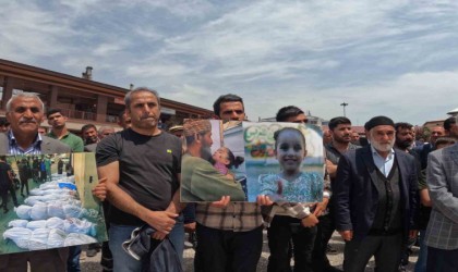 Ercişte İsrailin katliamları protesto edildi