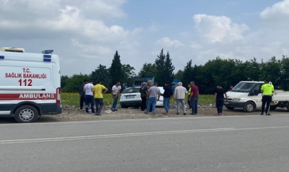 Osmaniyede kontrolden çıkan otomobil takla attı: 3 yaralı