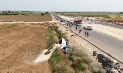 Şanlıurfada kum kamyonu traktör ile çarpıştı: 1i ağır 3 yaralı