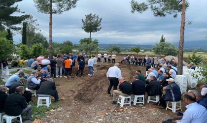 Son sözü Anne beni bir şey ısırdı olan 5 yaşındaki çocuk hayatını kaybetti