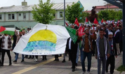 Van YYÜde akademisyen ve öğrencilerden Filistin için ‘sessiz yürüyüş