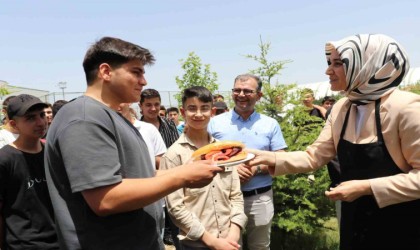 Afyonkarahisarda yaz şenliği düzenlendi