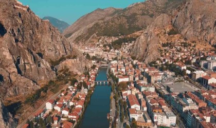 Amasya bayram tadında festivale hazırlanıyor