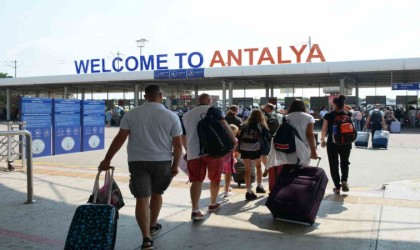 Antalya, 17 milyon yolcu beklentisini karşılayacak