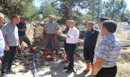 Başkan Önal: Yuva Mezarlığında su hatlarını yeniliyoruz