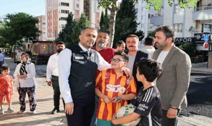 Başkan Toptaş; “Konforlu yollarla Onikişubatımızın yaşam kalitesini artırıyoruz”