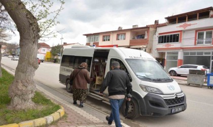 Bozüyükte arefe günü ilçe mezarlığına belediyeden ücretsiz ulaşım