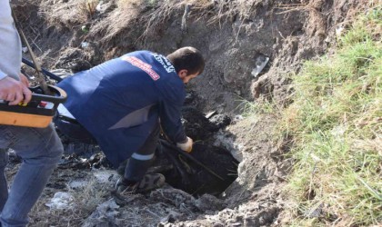 Bozüyükte kanalizasyon hatlarını tıkayan ıslak mendillerle mücadele sürüyor