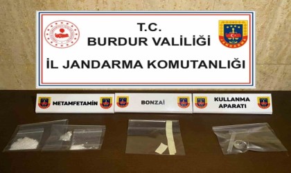 Burdurda kaçakçılık yaptığı tespit edilen 8 şüpheli tutuklandı