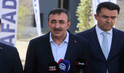 Cumhurbaşkanı Yardımcısı Yılmaz: “Son 2 yılda merkezi idareden deprem çalışmaları için ayırdığımız kaynak yaklaşık 2 trilyon Türk Lirası”