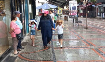 Edirnede sağanak yağmur etkili oldu