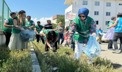 Iğdırda 5 Haziran ‘Dünya Çevre Günü dolayısıyla çevre temizliği düzenlendi