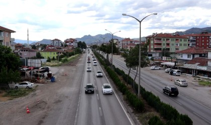 Karadenizi İstanbula bağlayan D-100 karayolunda trafik yoğunluğu