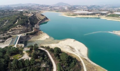 Mersinde belediyeden vatandaşlara su tüketimi uyarısı