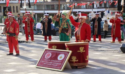 MSB Mehteran Birliği, şehzadeler şehri Amasyayı coşturdu