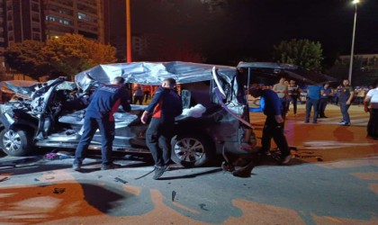 Muşta trafik kazası: 2 ölü, 3 yaralı