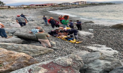 Rizede denize giren Gürcistan uyruklu 2 kişi hayatlarını kaybetti