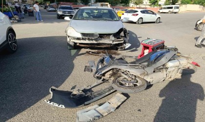 Siirtte otomobilin çarptığı motosiklet sürücüsü yaralandı