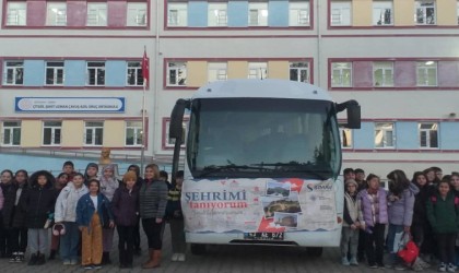 Simavda 590 öğrenci Kütahya ve ilçelerindeki tarihi yerleri tanıdı