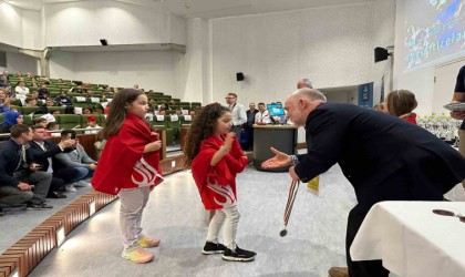 Tekirdağlı öğrenci, İrlandada Türkiyenin gururu oldu