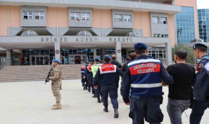 Yurt dışına kaçmaya çalışan 16 terör örgütü üyesi yakalandı