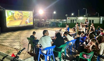 Adıyamanda çocuklar için açık hava sineması etkinliği düzenlendi