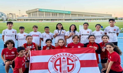 Antalyaspor Atletizm Takımı, Konyada 10 madalya topladı