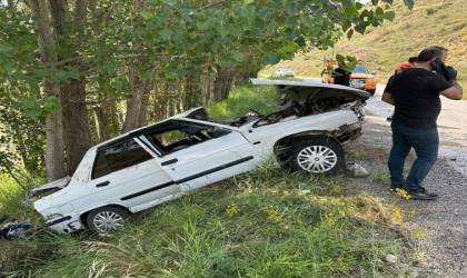 Bayburtta trafik kazası: 1 ölü, 2 yaralı